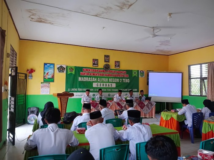 Panitia Zona Integritas Perkuat Komitmen melalui Bimtek di MAN 2 Tebo