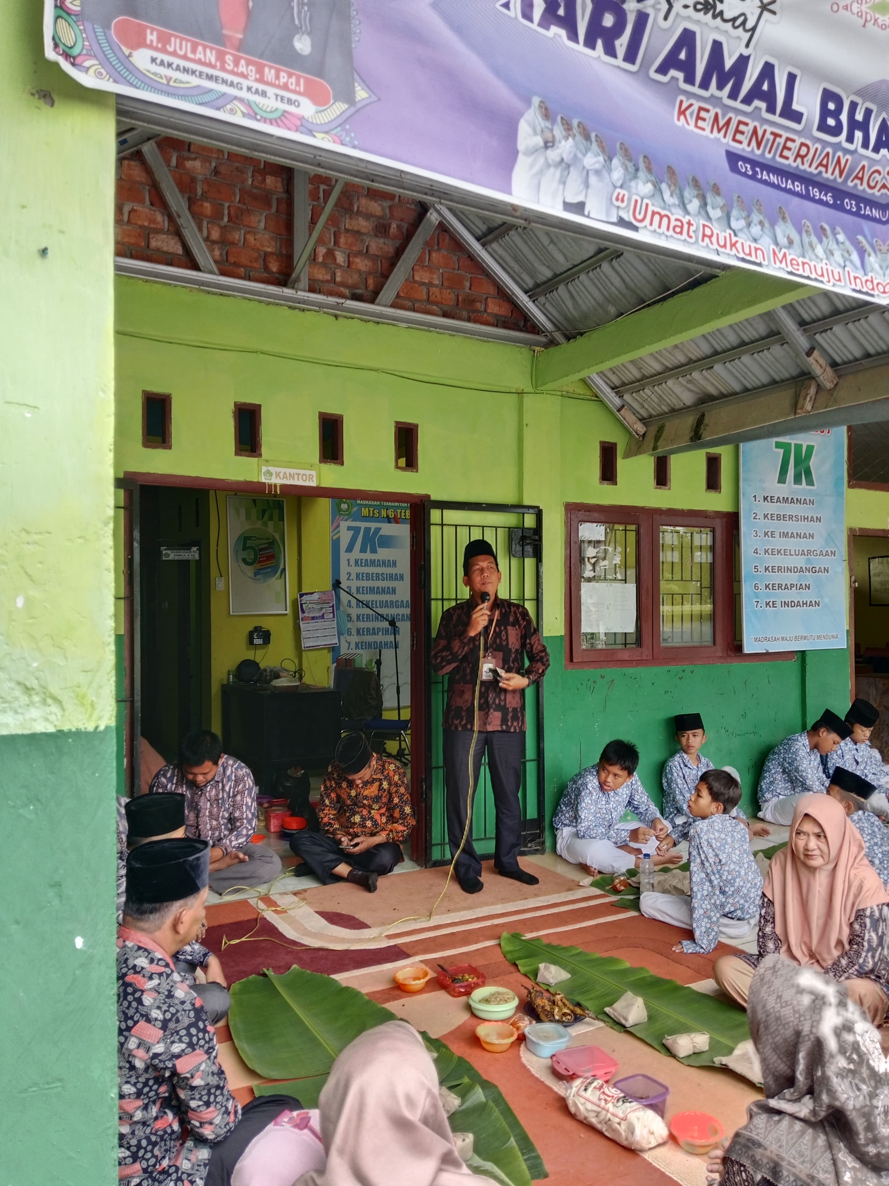 MTsN 6 Tebo Pererat Ukhuwah Lewat Doa Bersama Sambut Ramadhan 1446 H