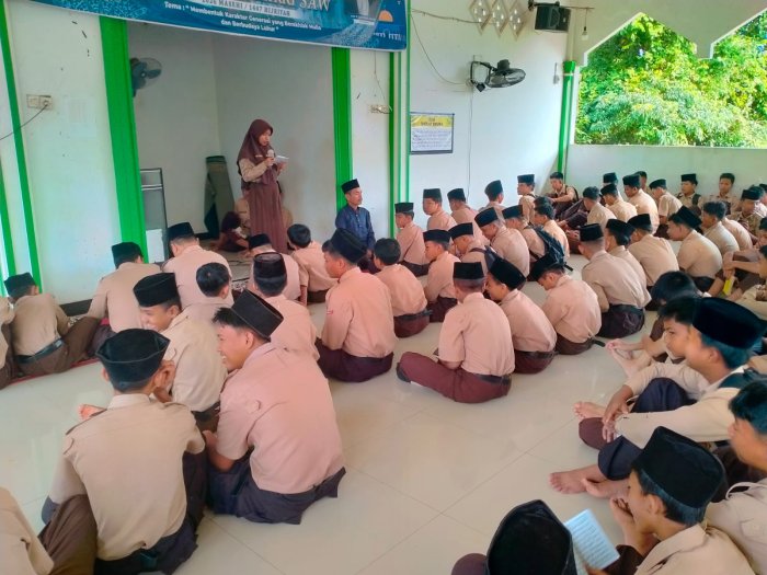 Pembiasaan Keagamaan Berjalan Konsisten Lewat Yasinan, Tahlilan, dan Kultum Jumat Pagi