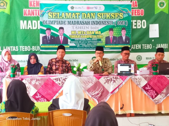 Penutupan OMI Kabupaten Tebo Dipimpin Kepala Kemenag, Kepala MTsN 6 Tebo Ikut Beri Dukungan