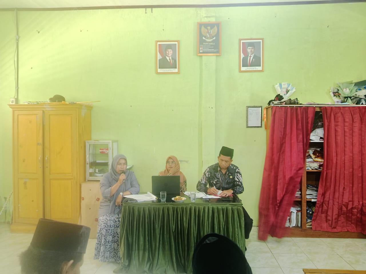 Rapat Kelulusan Digelar, Kepala MTsN 6 Tebo Beri Apresiasi atas Capaian Siswa dan Guru