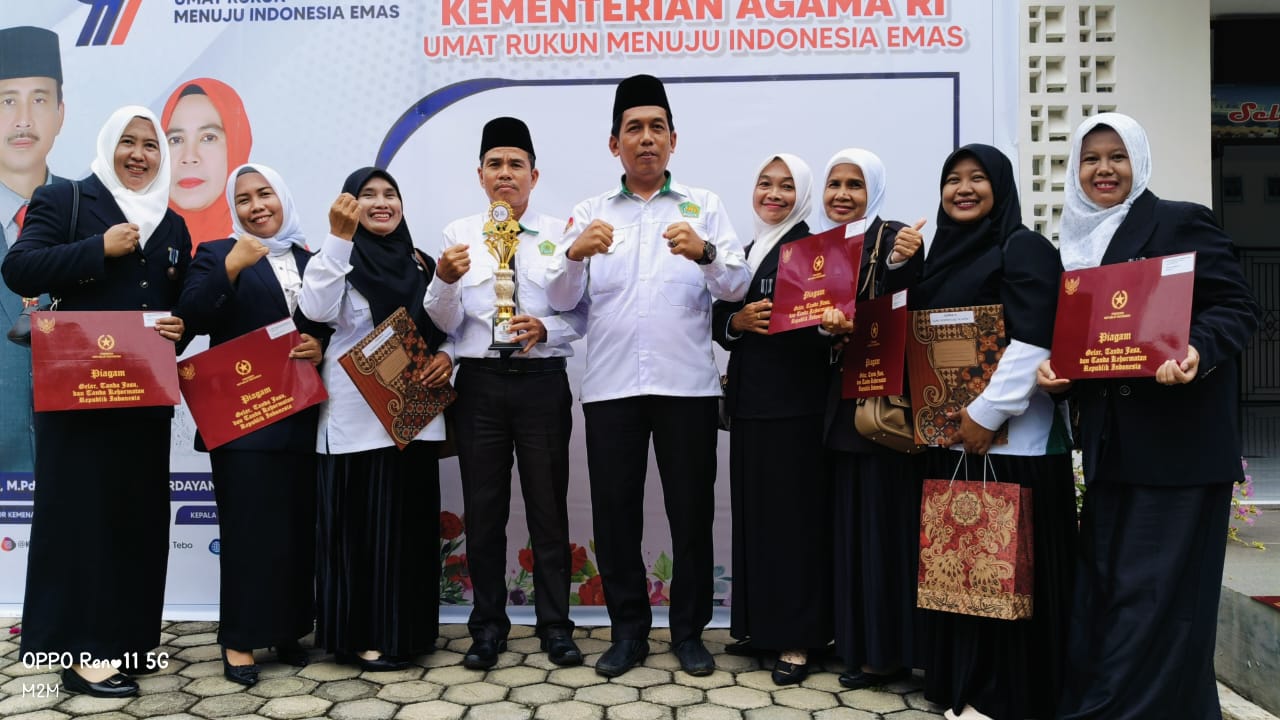 MTsN 6 Tebo Raih Dua Juara II dalam HAB Kementerian Agama RI ke-79 di Kemenag Kabupaten Tebo