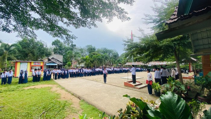 Semangat Pemuda Menggelora di MTsN 6 Tebo, Siswa dan Guru Peringati Hari Sumpah Pemuda