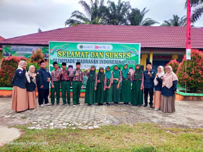 Sembilan Siswa MTsN 6 Tebo Siap Berlaga di Ajang Bergengsi OMI 2025